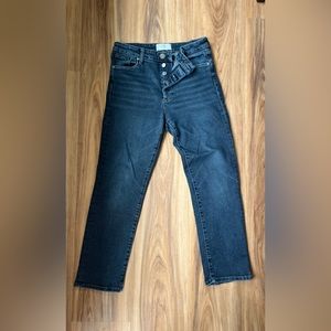 Evereve Ever Straight high rise jeans. Size 29.
